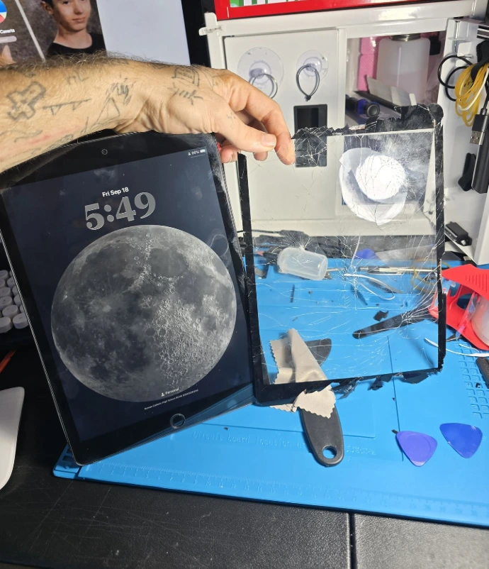 Apple iPad 9th Gen Screen Replacement
